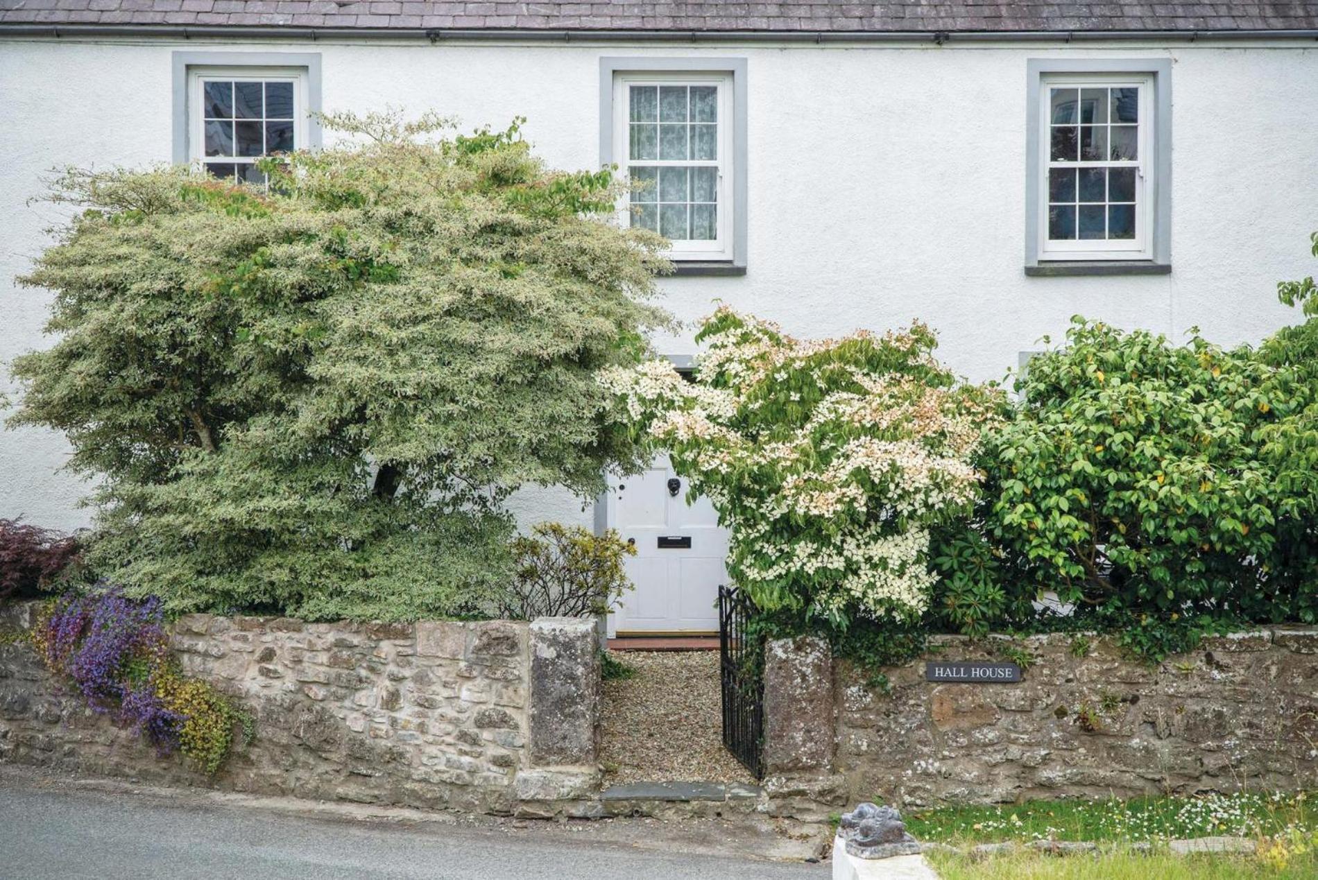 Hall House - 3 Bedroom Cottage - Saint Florence Exterior photo